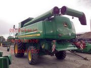 Комбайн John Deere S690.